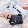 iPhone X / XS skal i hårdplast Chic Marble Case - brunvit marmor motiv. I want personality not trivial - med utskjutbar ring fingerhållare