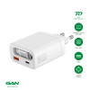 Laptop, smartphone, headphones – all dead at the same time and only one power outlet free? With this multiport USB-C charger, you can charge up to three devices simultaneously. No more switching plugs, no more cable clutter. You save time, reduce complexi