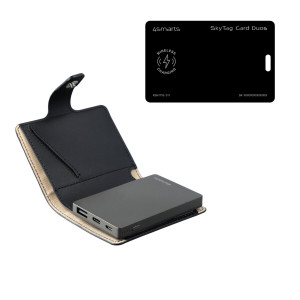 Whether it's a dead battery, a lost wallet or everyday chaos–this set solves several problems at once. It charges, organizes and protects–designed for people who expect more than just accessories.The integrated 3000 mAh power bank gives you freedom and pe