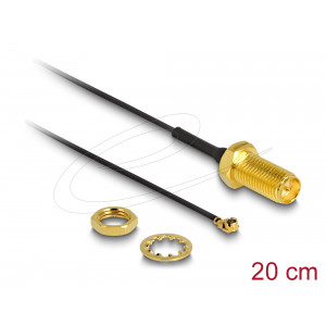 This antenna cable by Delock is suitable to supply an antenna signal in the interior of a device. 88420