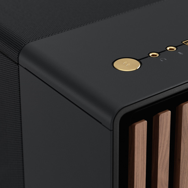 Fractal Design North