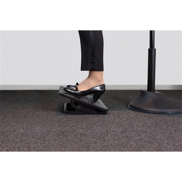 DELTACO Office, Ergonomic Tiltable Steel Foot Rest DELO-0300