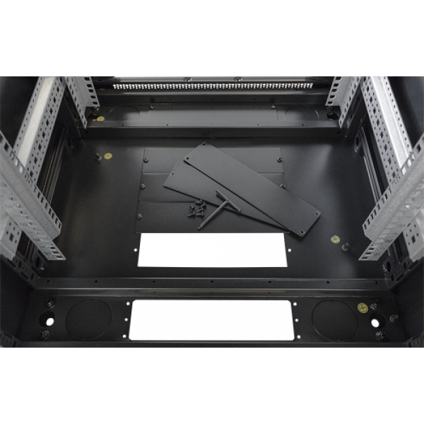 TOTEN System G, 19" golvskåp, 22U, 600x600, perforerad dörr fram, perf G3.6622.9801