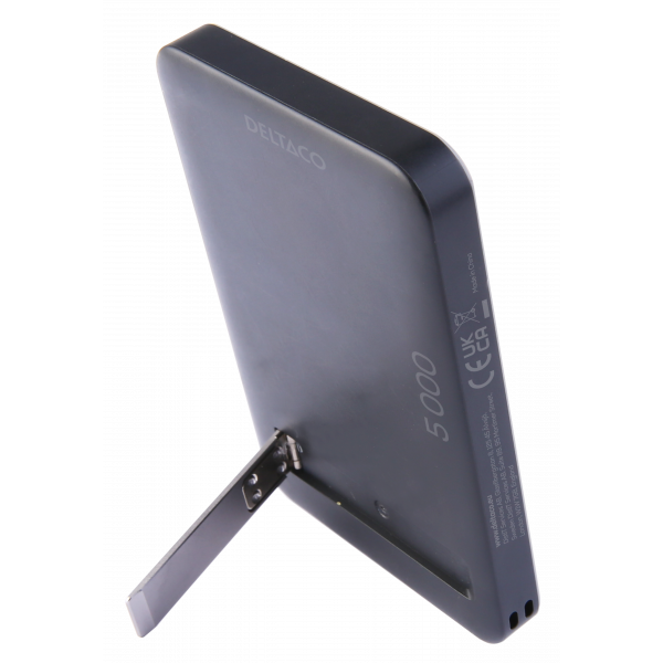 USB-C input: 5 V / 3 A, 9 V / 2.2 A, 19.8 W maxUSB-C output: 5 V / 3 A, 9 V / 2.5 A, 22.5 W max PB-Q1008